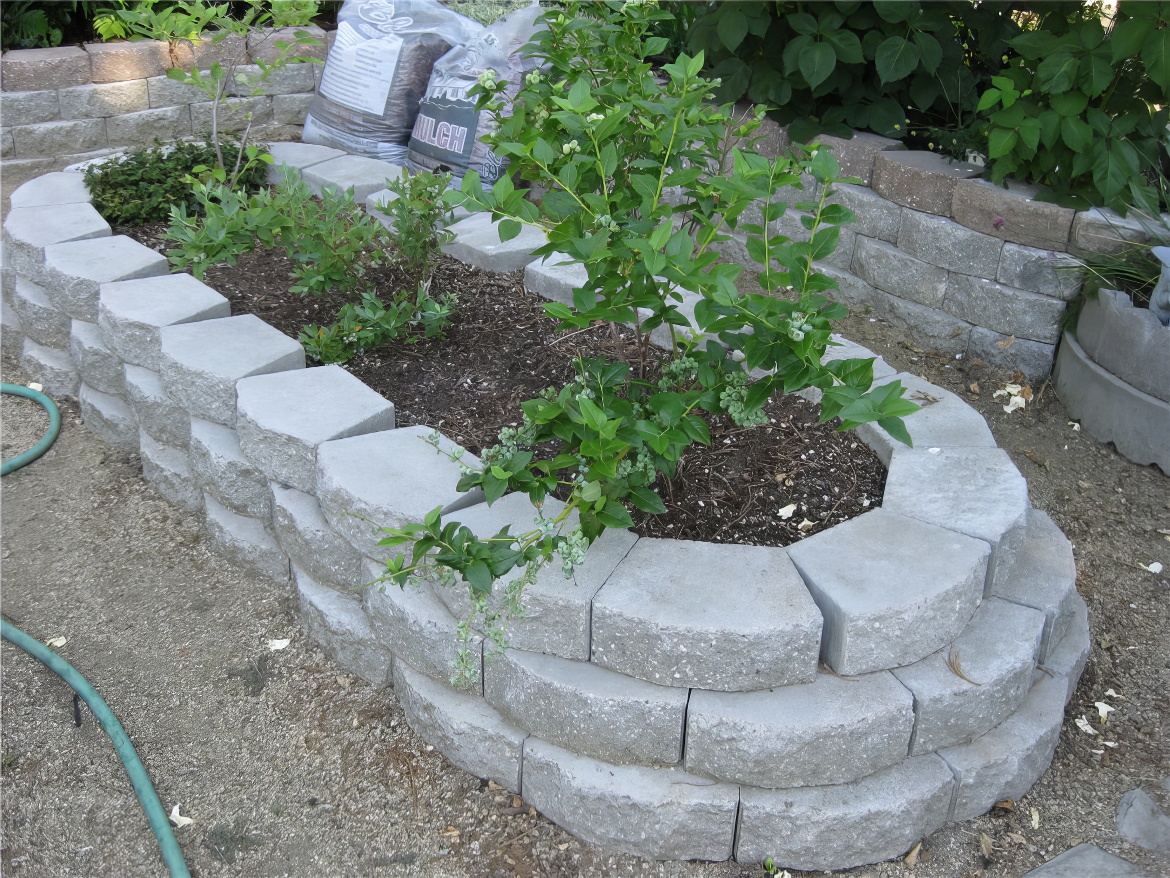 Stacked Block Veggie Planter