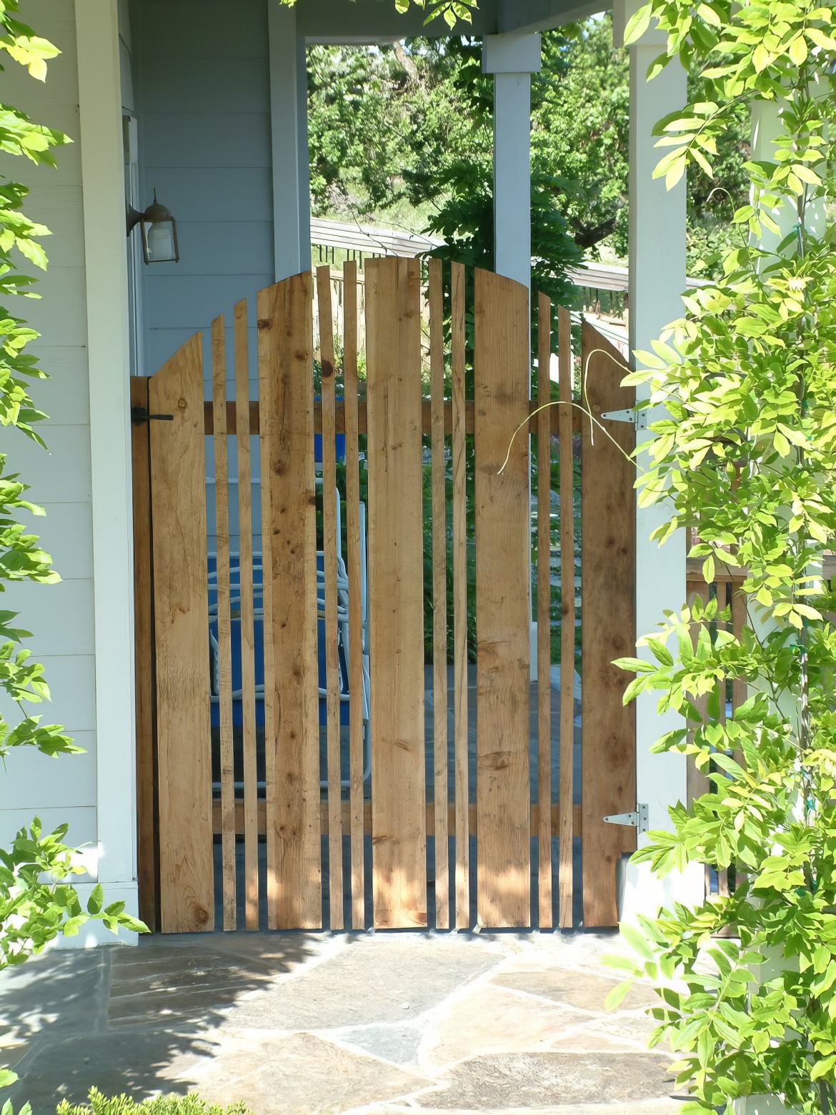 Nice to See You Gate
