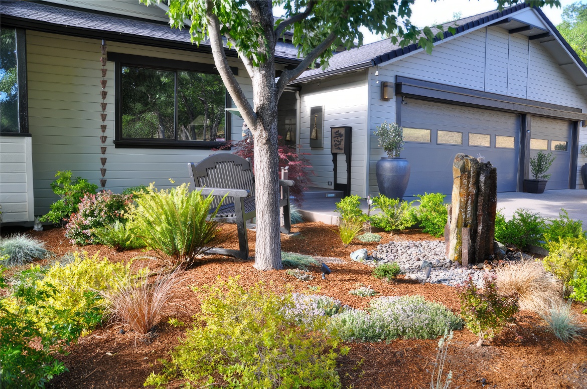 Water Feature in Front